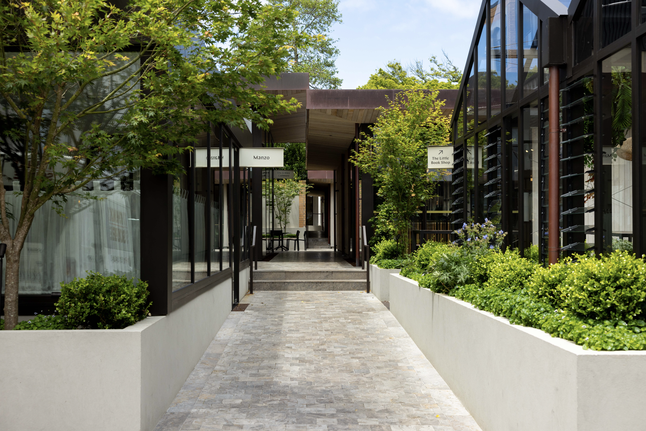 Experience Elegance: 1050 Precinct in the heart of Remuera